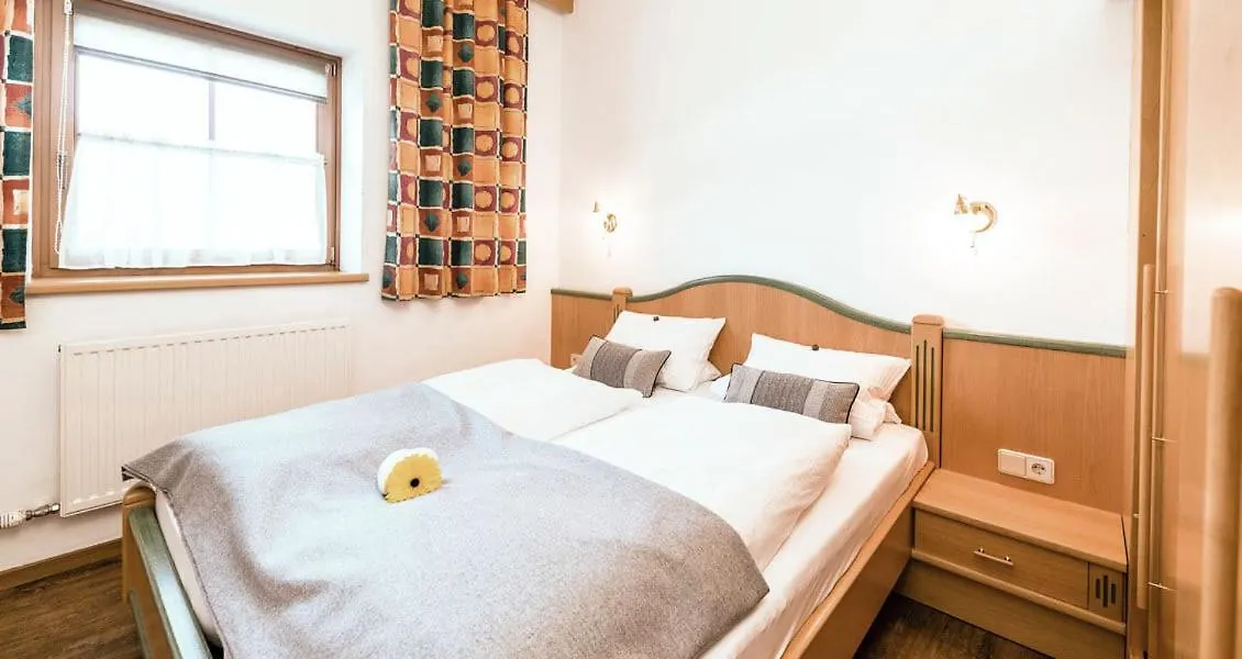 Feriengut Hasenau Aparthotel Saalbach-Hinterglemm