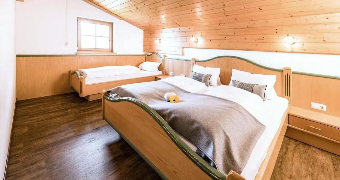 Feriengut Hasenau Aparthotel Saalbach-Hinterglemm 0*,  Áustria
