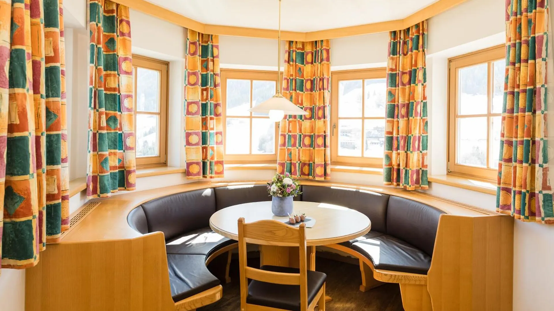 Feriengut Hasenau Aparthotel Saalbach-Hinterglemm